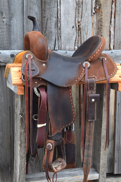 used english saddles on consignment